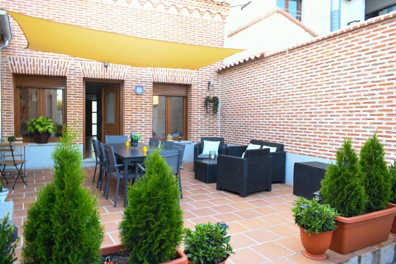 Casa Rural La Real Herreria Madrigal de las Altas Torres Eksteriør bilde